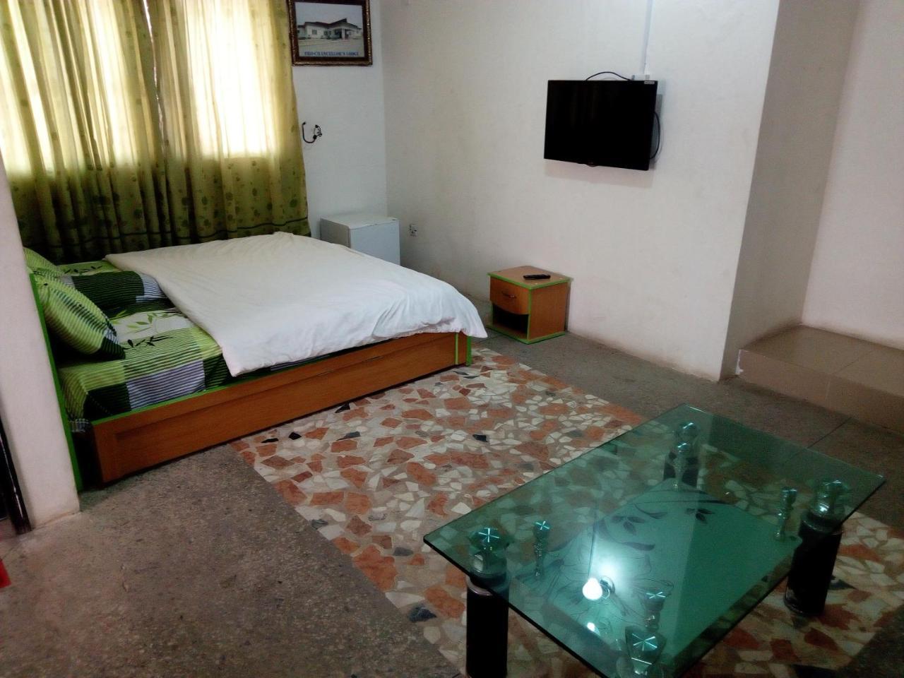 Royal Green Guest House Abeokuta Exterior foto